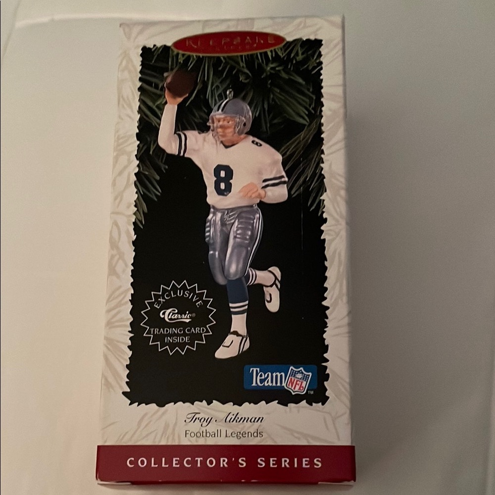 NFL Team Troy Aikman Collector's Series Figurine 1996